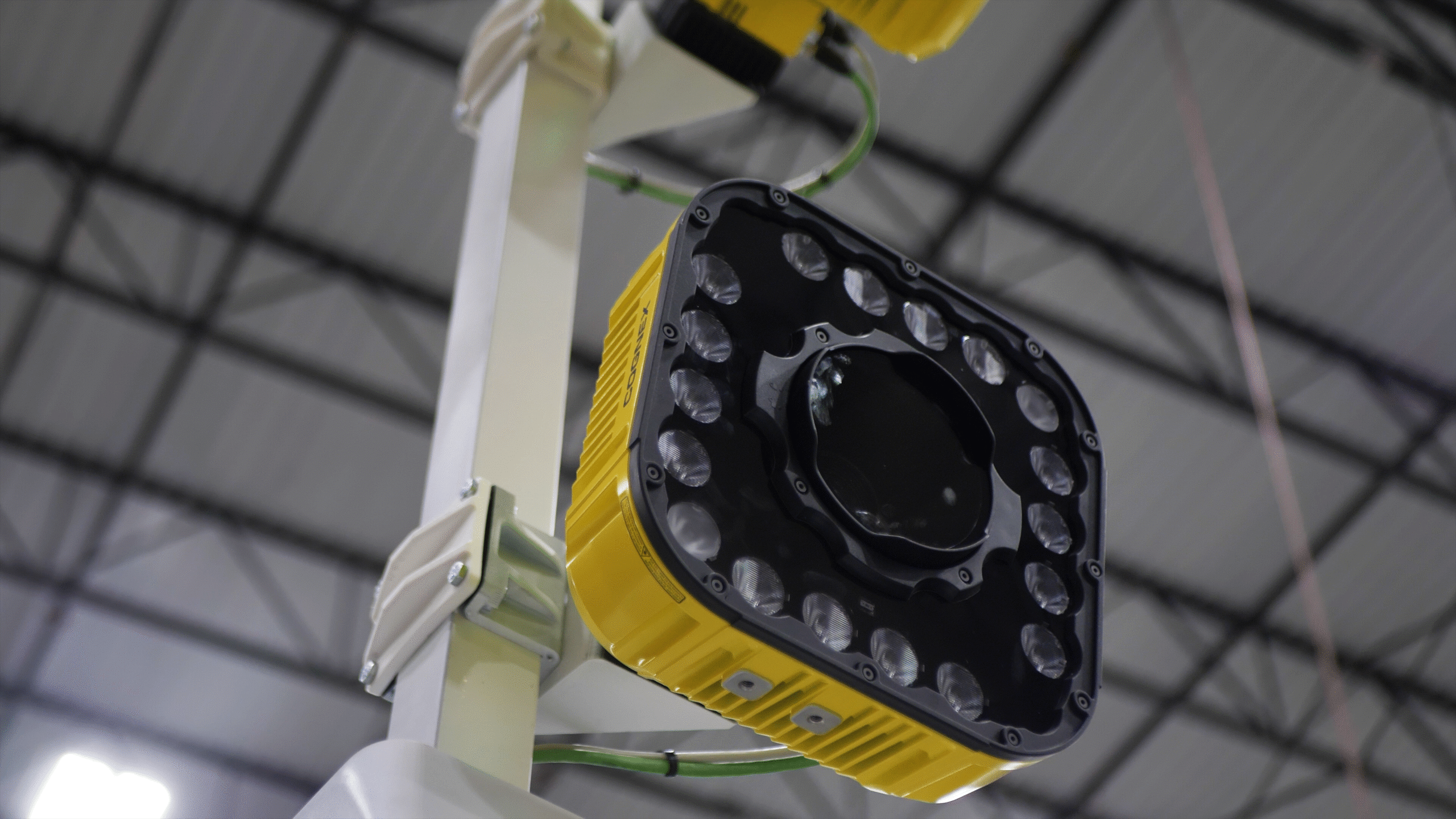 2@2x Automate cycle counting with Cognex precision