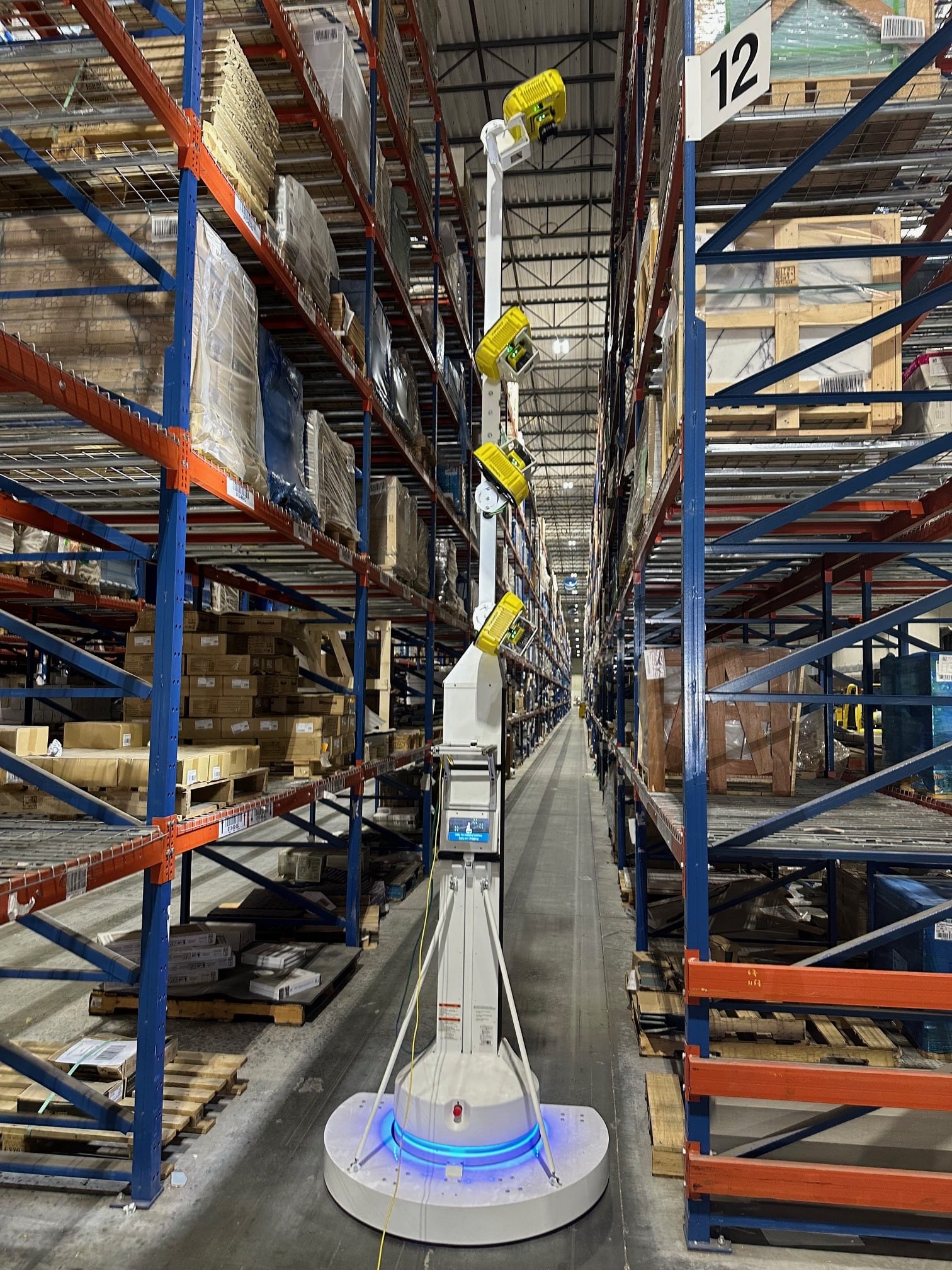 Very narrow aisle inventory management 